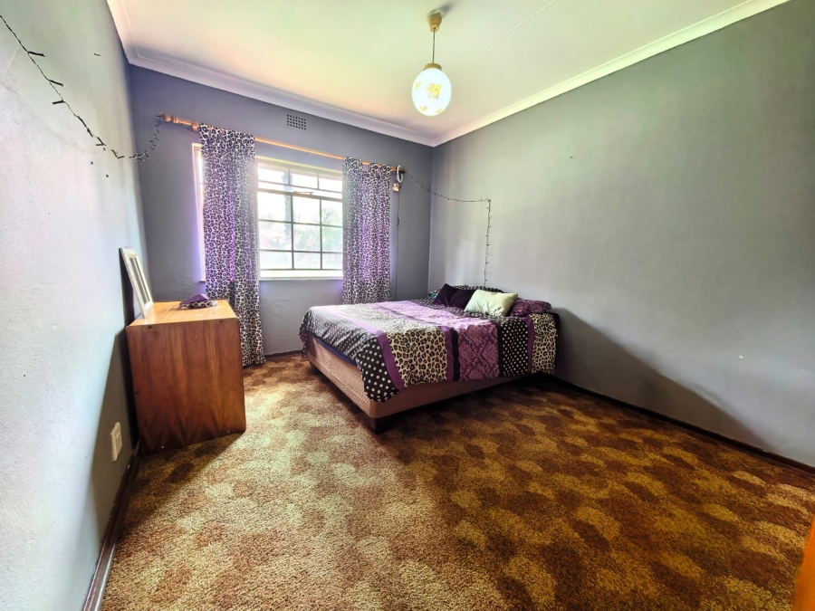 4 Bedroom Property for Sale in Roodia Free State